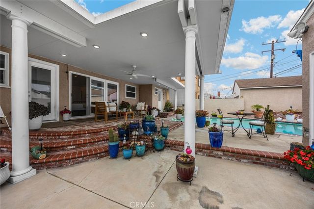 3926 Centralia, Lakewood, CA 90712