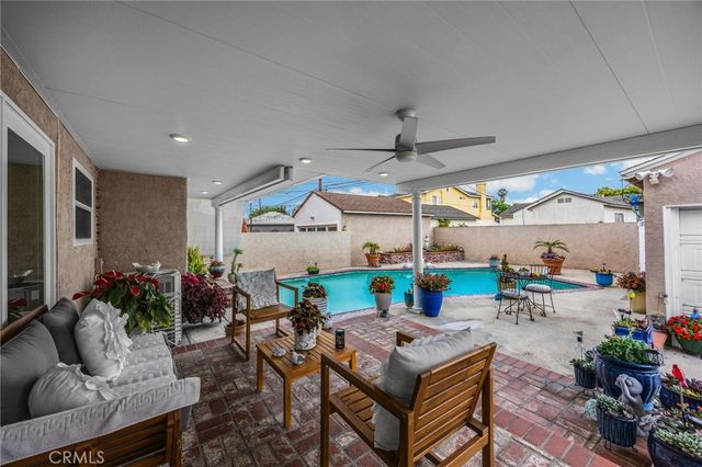 3926 Centralia, Lakewood, CA 90712