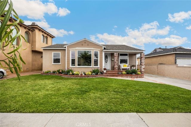 3926 Centralia, Lakewood, CA 90712