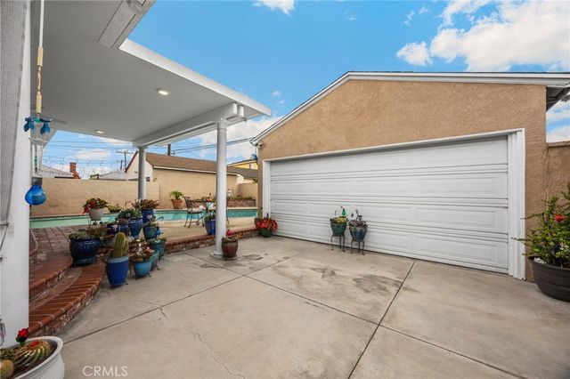 3926 Centralia, Lakewood, CA 90712