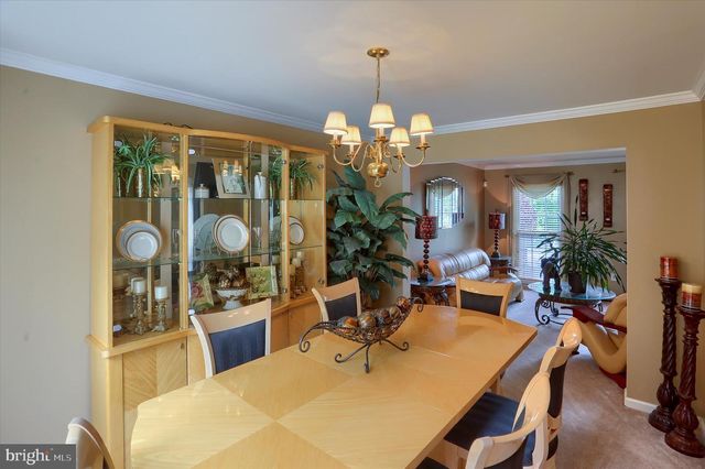 414 FLAGSTONE CIR, Coatesville, PA 19320