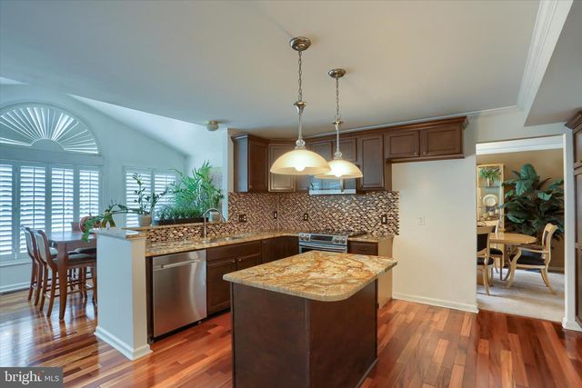 414 FLAGSTONE CIR, Coatesville, PA 19320