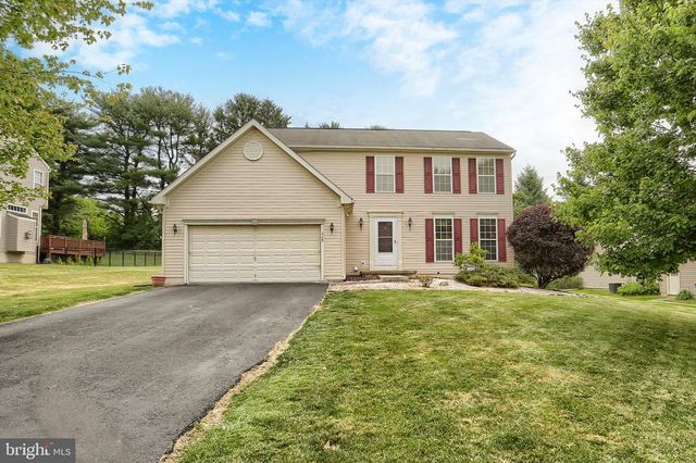 414 FLAGSTONE CIR, Coatesville, PA 19320