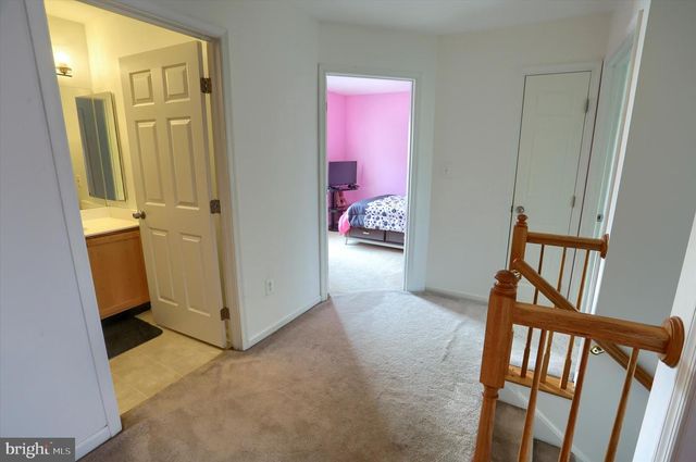 414 FLAGSTONE CIR, Coatesville, PA 19320