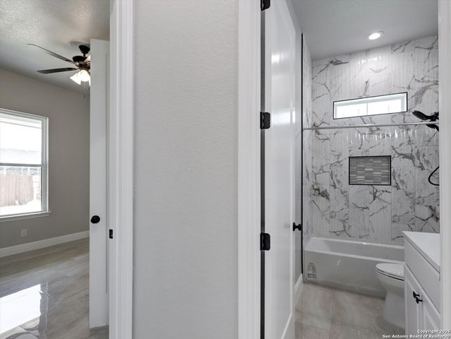 15609 Fox Lane, Selma, TX 78154