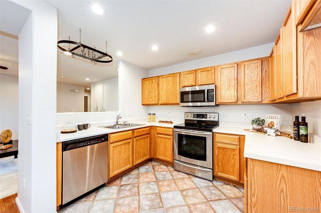 16475 E Phillips Place, Englewood, CO 80112