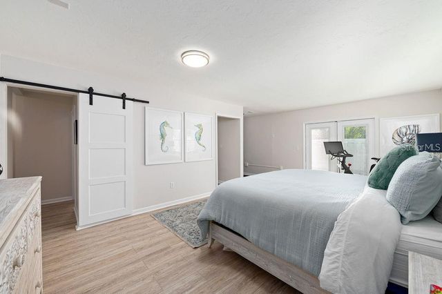 2676 MARTIN STREET, Sarasota, FL 34237