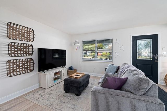 2676 MARTIN STREET, Sarasota, FL 34237
