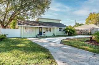 2676 MARTIN STREET, Sarasota, FL 34237