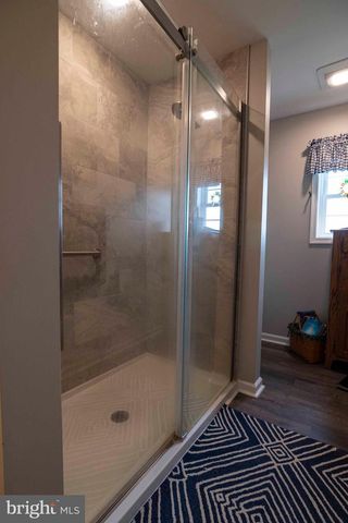 93 ORPINGTON DR, Martinsburg, WV 25403