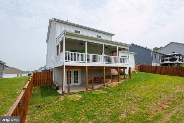 93 ORPINGTON DR, Martinsburg, WV 25403