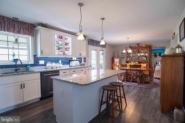 93 ORPINGTON DR, Martinsburg, WV 25403