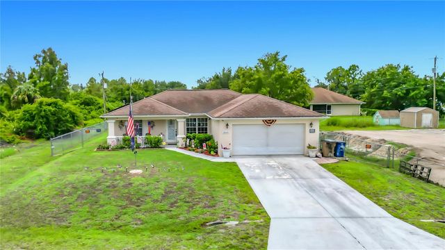 2903 38TH STREET SW, Lehigh Acres, FL 33976