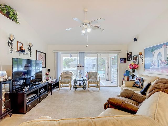 2903 38TH STREET SW, Lehigh Acres, FL 33976
