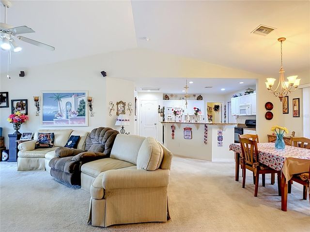 2903 38TH STREET SW, Lehigh Acres, FL 33976