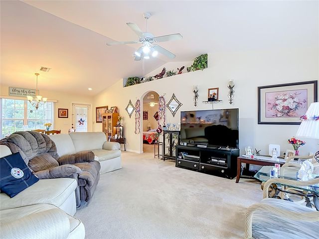 2903 38TH STREET SW, Lehigh Acres, FL 33976