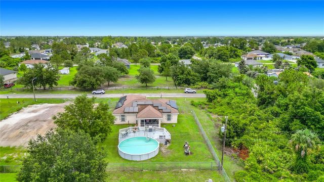 2903 38TH STREET SW, Lehigh Acres, FL 33976