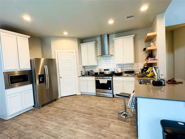 12711 Basinghall Lane, Houston, TX 77047