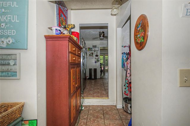 19036 NW 246TH STREET, High Springs, FL 32643
