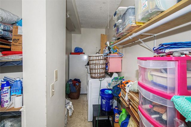 19036 NW 246TH STREET, High Springs, FL 32643