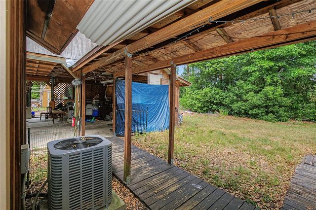 19036 NW 246TH STREET, High Springs, FL 32643