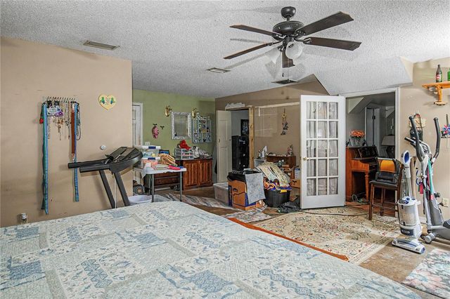 19036 NW 246TH STREET, High Springs, FL 32643