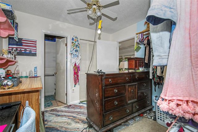 19036 NW 246TH STREET, High Springs, FL 32643