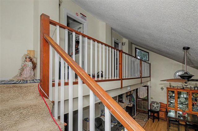 19036 NW 246TH STREET, High Springs, FL 32643