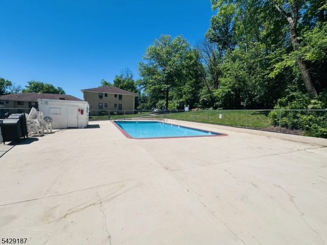 401 Us Highway 22 1A, North Plainfield Boro, NJ 07060