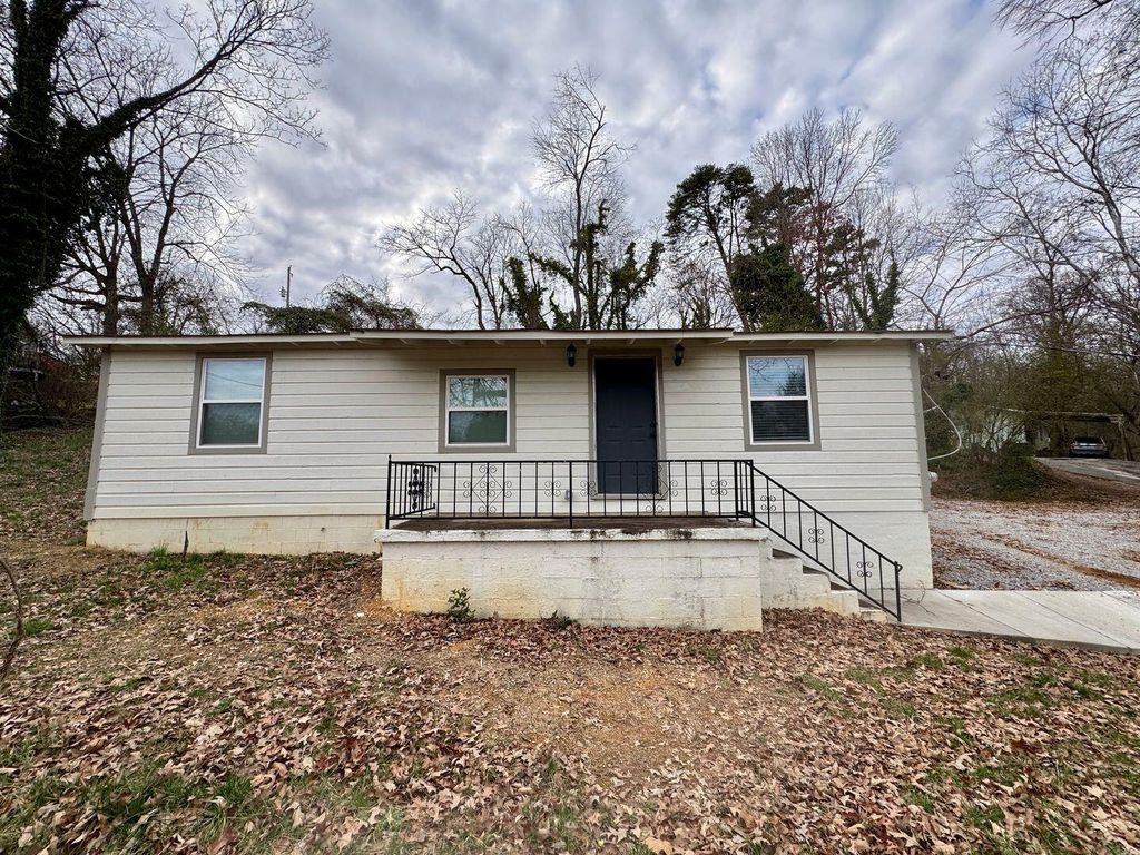 975 Beason Drive, Chattanooga, TN 37405