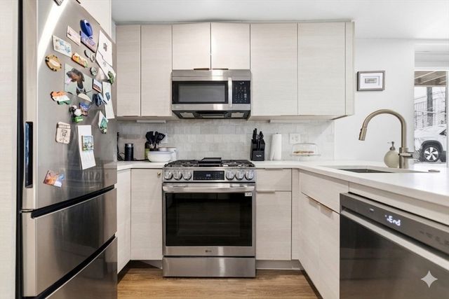 92 Chelsea Street 1, Boston, MA 02128