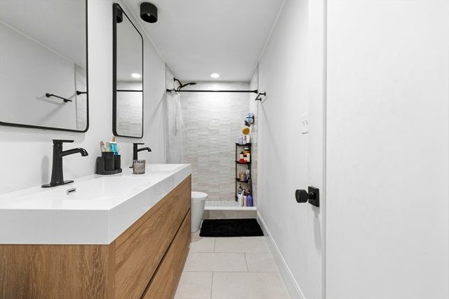 92 Chelsea Street 1, Boston, MA 02128