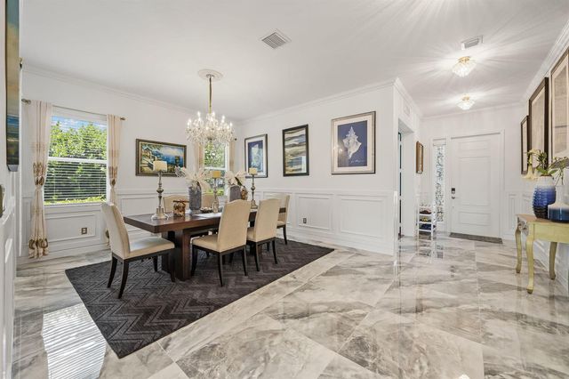 984 Sterling Pine Place, Loxahatchee, FL 33470