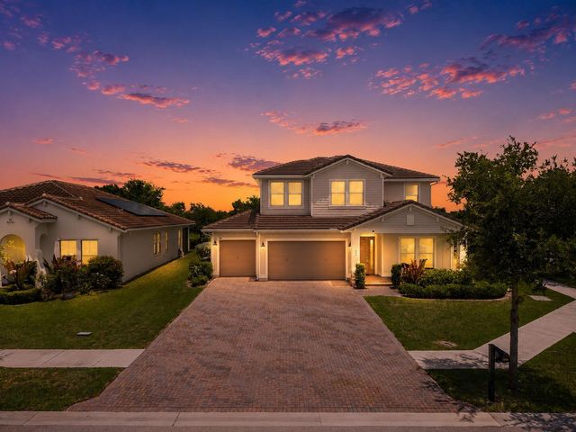 984 Sterling Pine Place, Loxahatchee, FL 33470