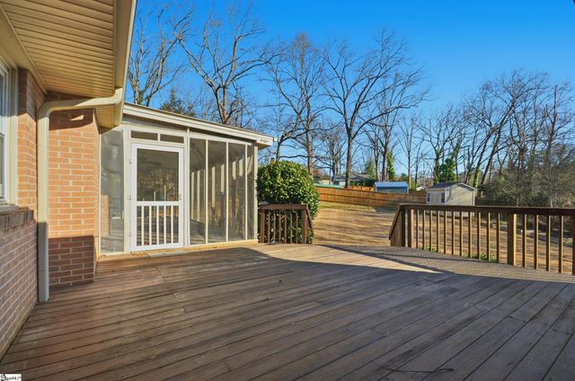 401 Dellrose Circle, Taylors, SC 29687