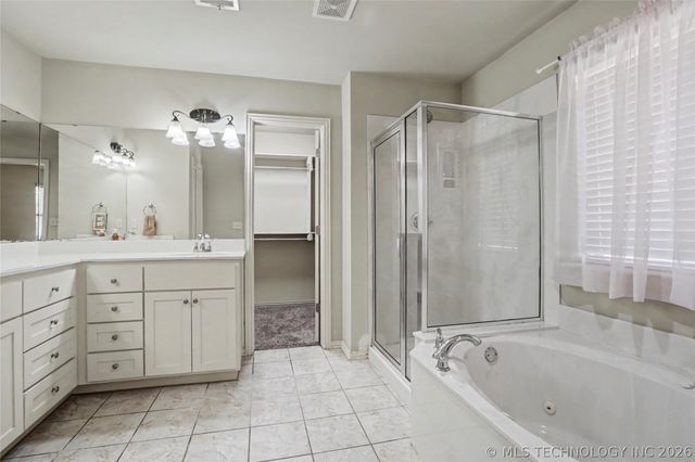 1808 E Jacksonville Street, Broken Arrow, OK 74012