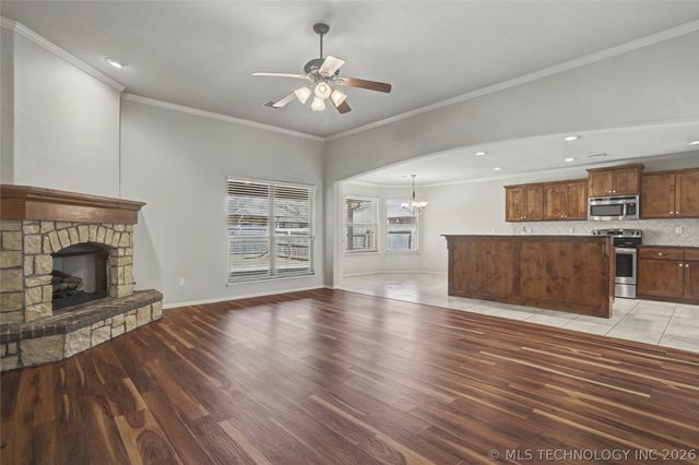 1808 E Jacksonville Street, Broken Arrow, OK 74012