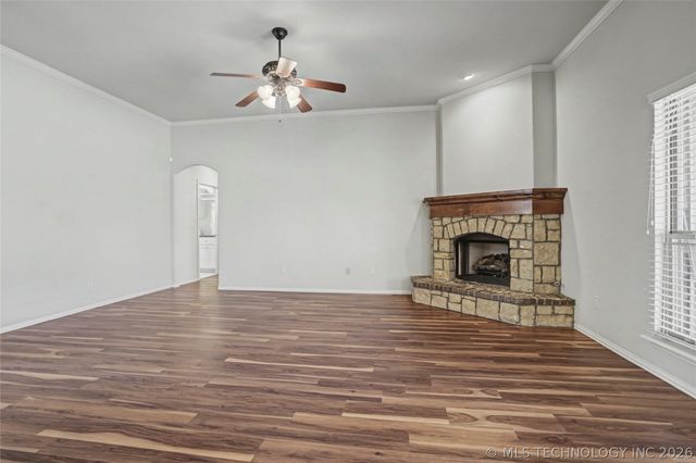 1808 E Jacksonville Street, Broken Arrow, OK 74012