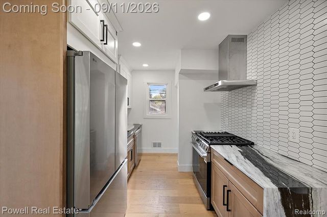121 S Edison Avenue, Royal Oak, MI 48067