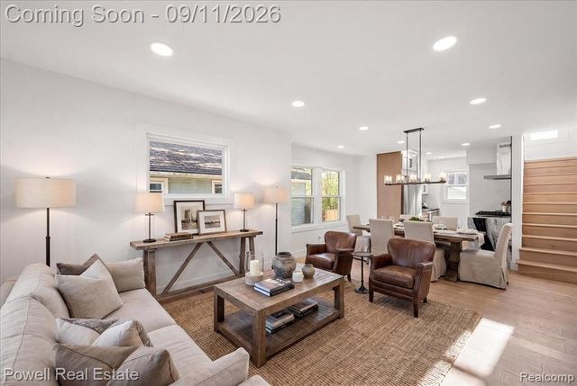 121 S Edison Avenue, Royal Oak, MI 48067