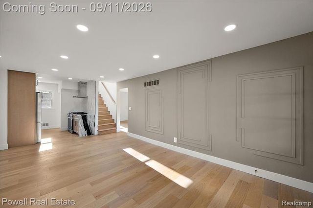 121 S Edison Avenue, Royal Oak, MI 48067