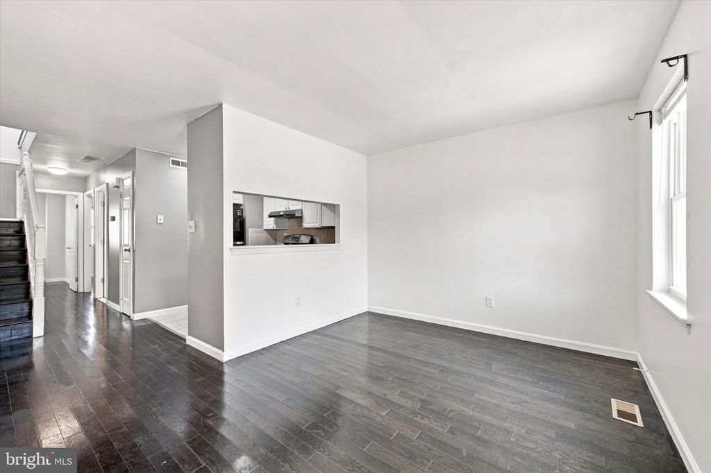 3705 MORRELL AVE, PHILADELPHIA, PA 19114 — photo 5