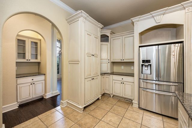 2001 Wellington Plantation Drive, Little Rock, AR 72211