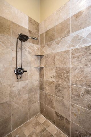 2001 Wellington Plantation Drive, Little Rock, AR 72211