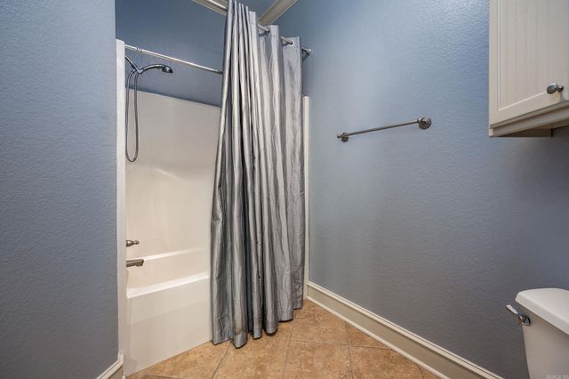 2001 Wellington Plantation Drive, Little Rock, AR 72211