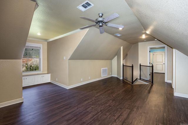 2001 Wellington Plantation Drive, Little Rock, AR 72211