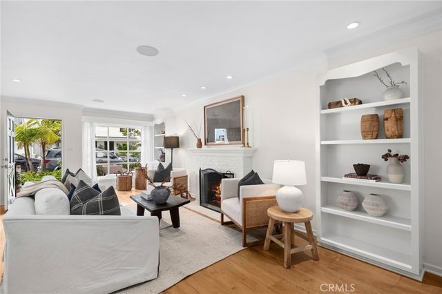 2029 Miramar Drive, Newport Beach, CA 92661