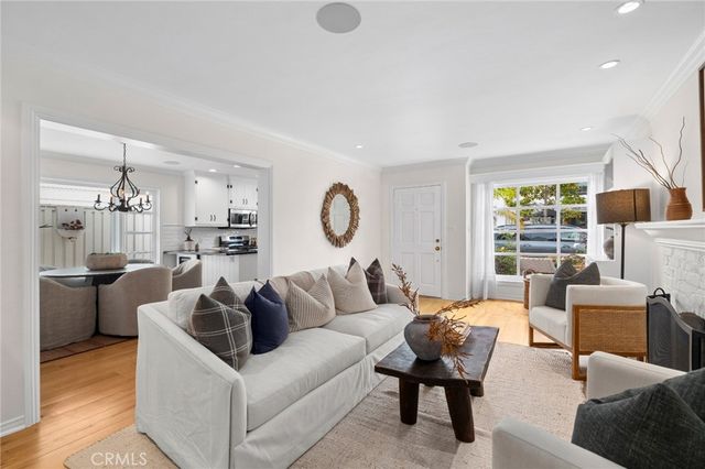 2029 Miramar Drive, Newport Beach, CA 92661