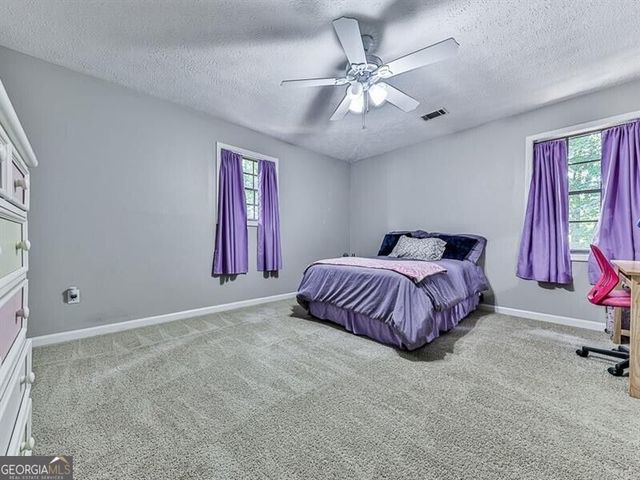 389 Saint Albans Court SW, Mableton, GA 30126