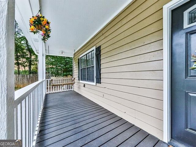 389 Saint Albans Court SW, Mableton, GA 30126